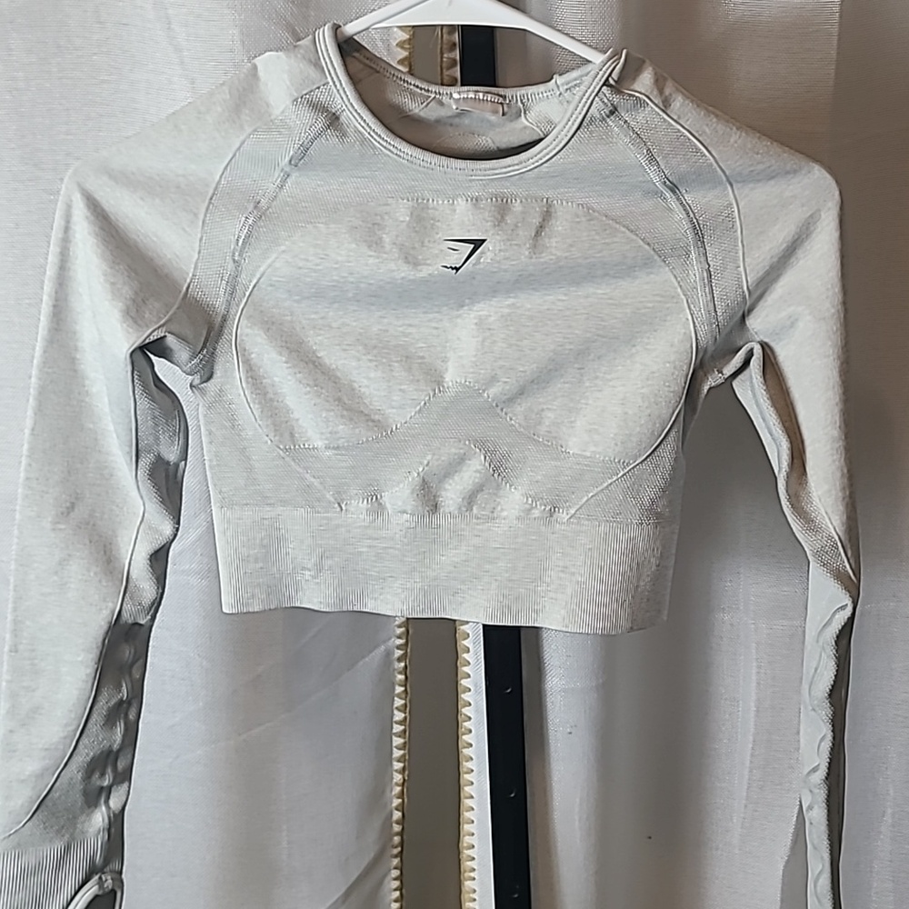 Gymshark FLEX SPORTS LONG SLEEVE CROP TOP Small Light Grey Marl - Picture 2 of 5